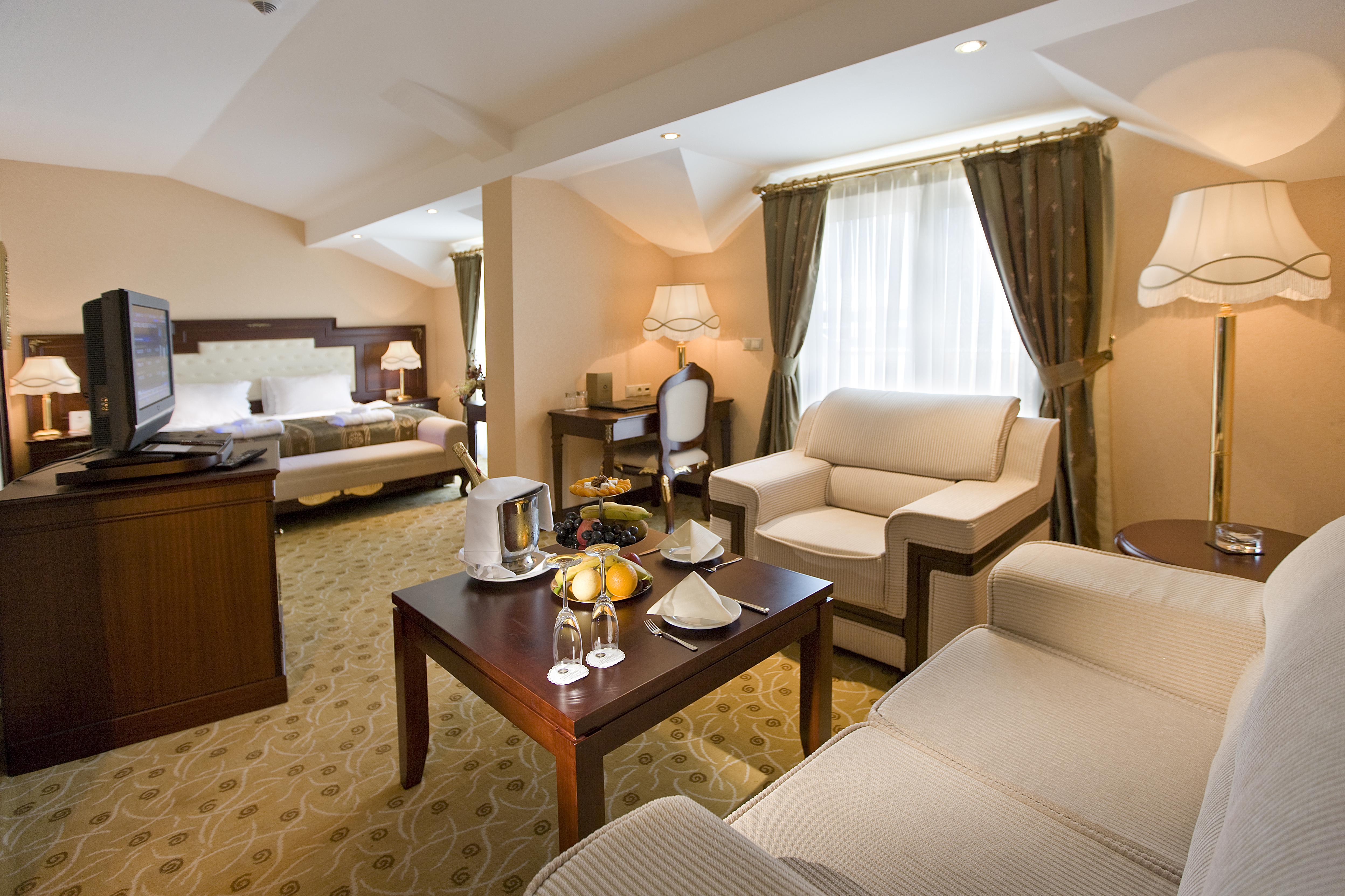 Latanya Palm Hotel Antalya Bagian luar foto