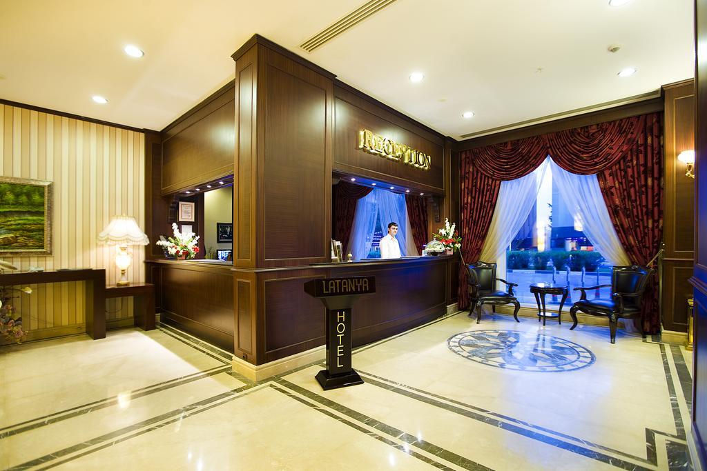 Latanya Palm Hotel Antalya Bagian luar foto